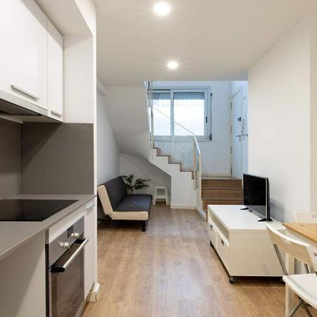 لوسبيتاليت دي يوبريغات Apartment Live Camp Nou المظهر الخارجي الصورة